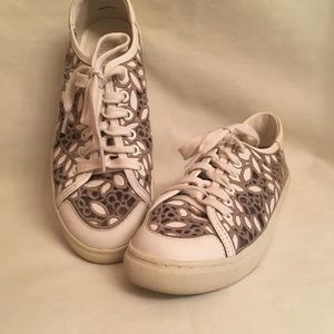 Tory Burch Sneakers